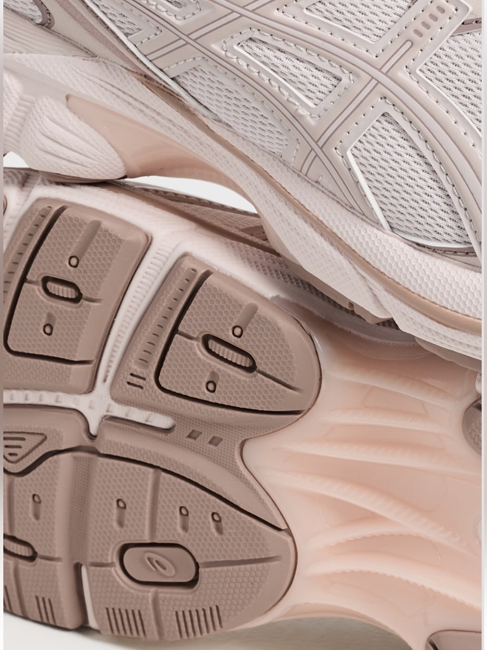 ASICS
GT-2160 Sneakers Color: Blush/Mineral Beige women size 5.5 gently used - Picture 4 of 16